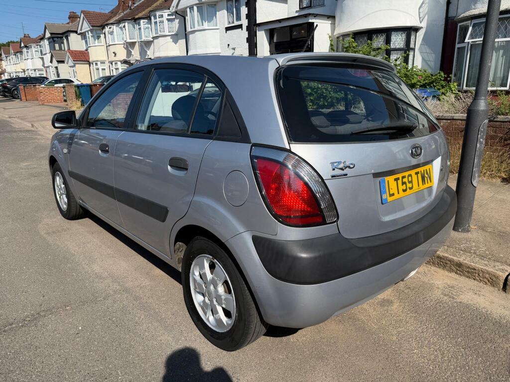 Kia RIO 1.4 Chill Silver #2