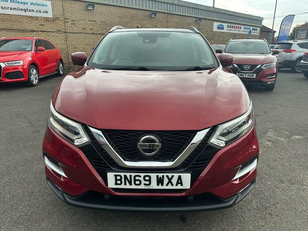Nissan Qashqai 1.3 Dig-t Tekna Euro 6 Ss BN69WXA Red #3
