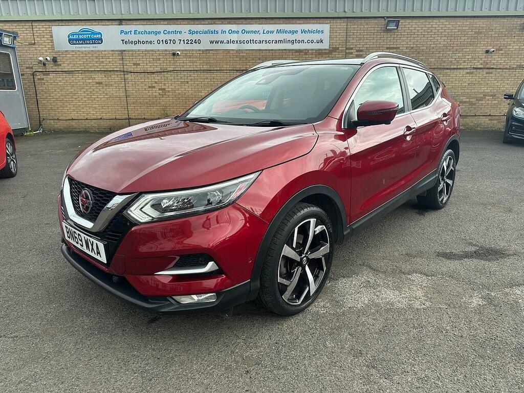 Nissan Qashqai 1.3 Dig-t Tekna Euro 6 Ss BN69WXA Red #5