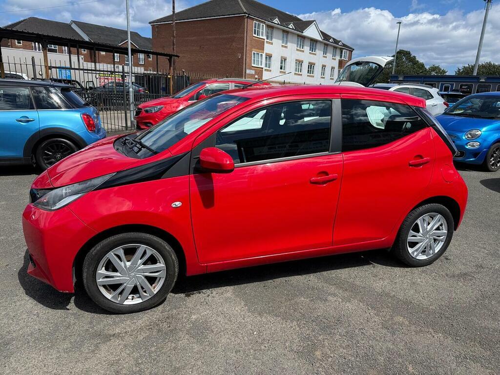 Toyota Aygo 1.0 Vvt-i X-pression Euro 6 Red #6
