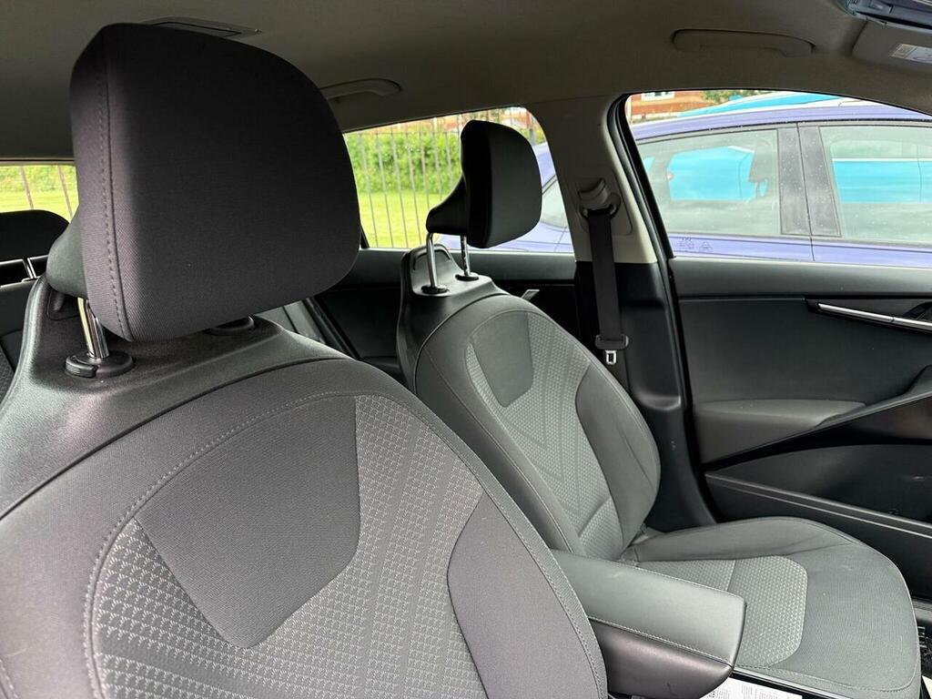 Kia e-Niro Niro 150Kw 4 64Kwh Estate Blue #7