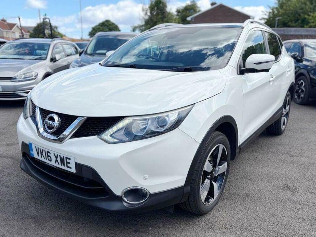 Nissan Qashqai 1.6 Dci N-connecta Suv 2Wd Euro White