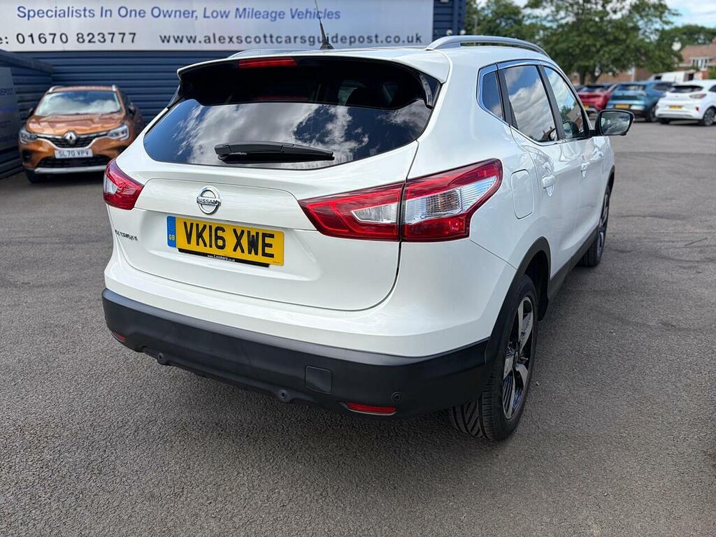 Nissan Qashqai 1.6 Dci N-connecta Suv 2Wd Euro White #6