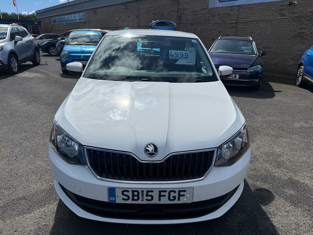 Skoda Fabia 1.4 Tdi Se Hatchback Euro 6 Ss White #2