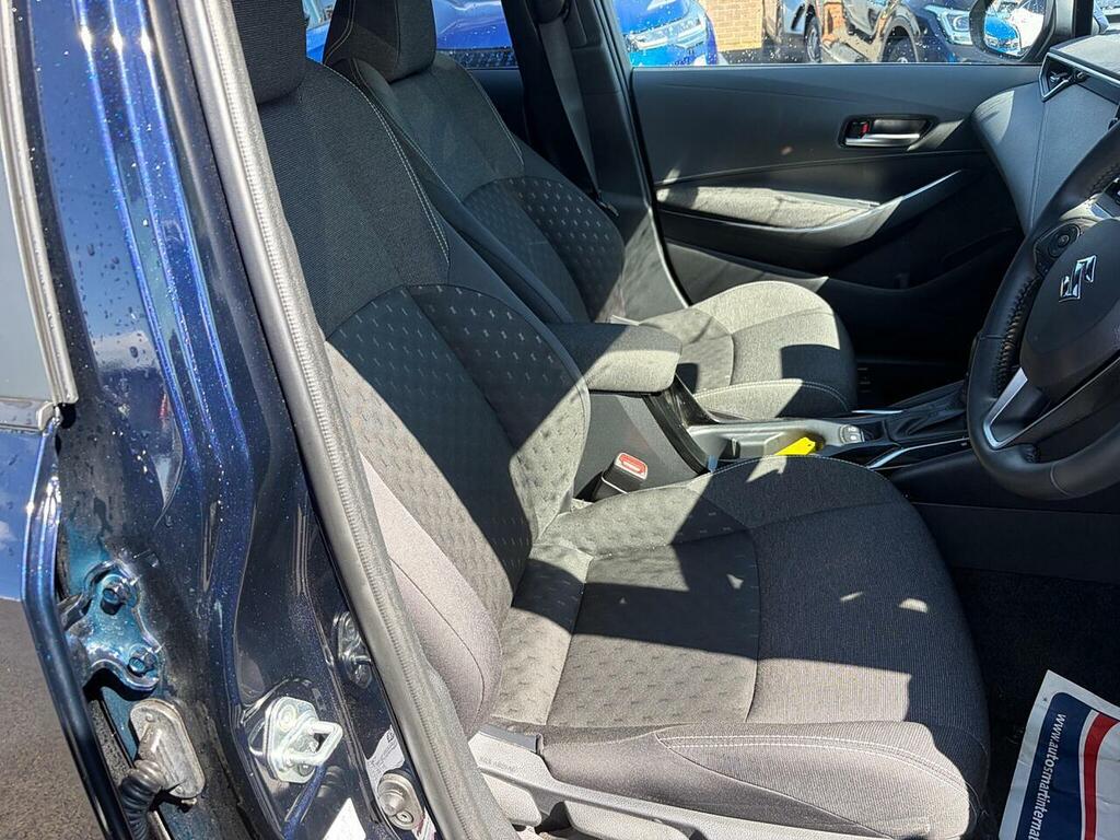 Suzuki Swace 1.8H Motion Estate Hybrid Cvt Black #12