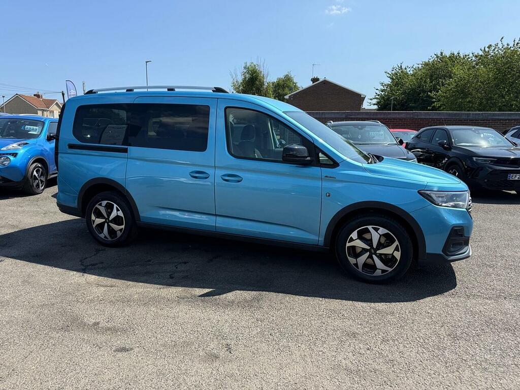 Ford Grand Tourneo Connect 2.0 Ecoblue Active Dct Euro 6 Ss Blue #4