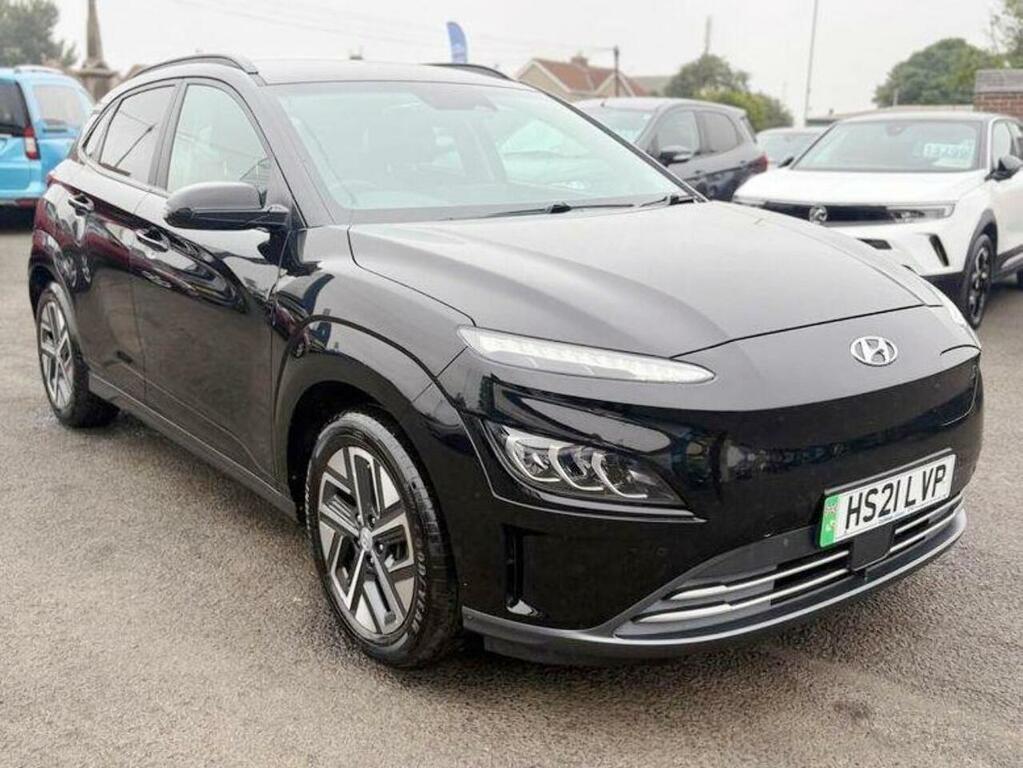 Hyundai Kona 39Kwh Premium Suv 10.5Kw Charge Black