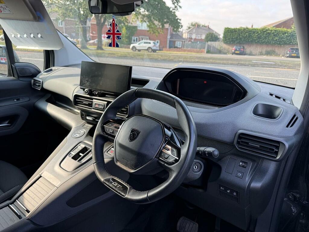 Peugeot e-Rifter Mpv Blue #10