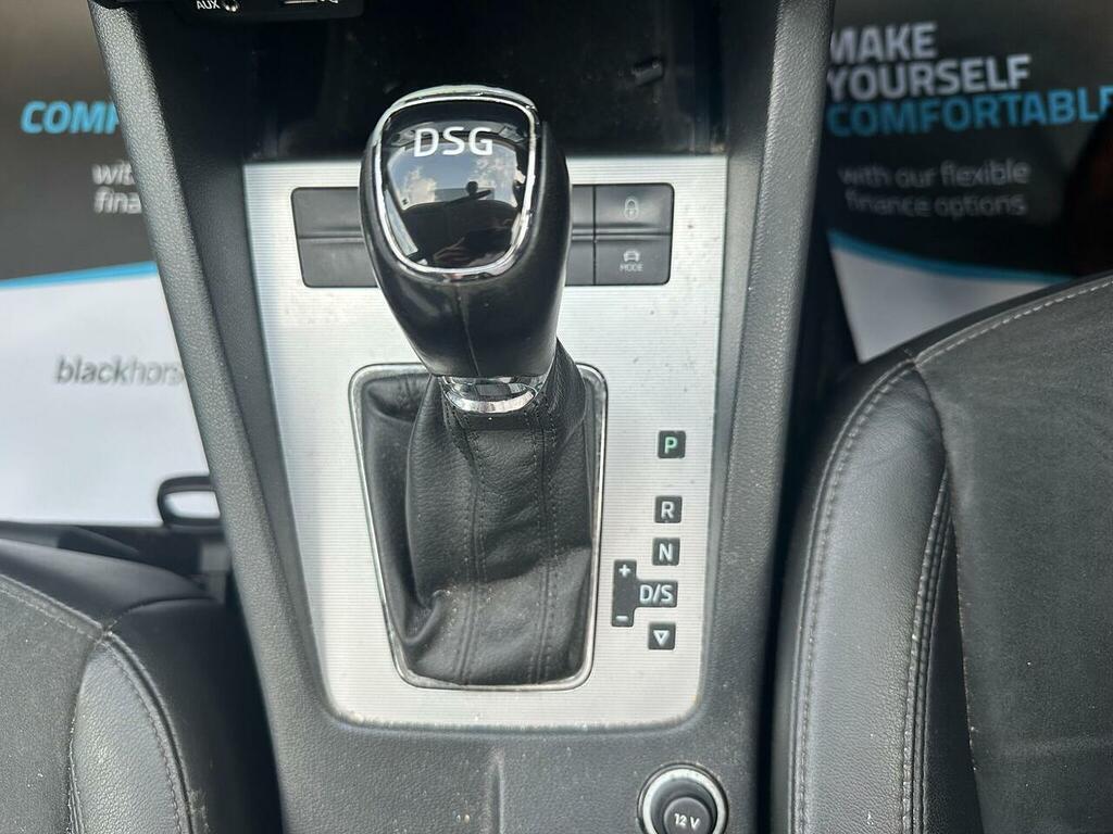 Skoda Octavia 2.0 Tdi White #12