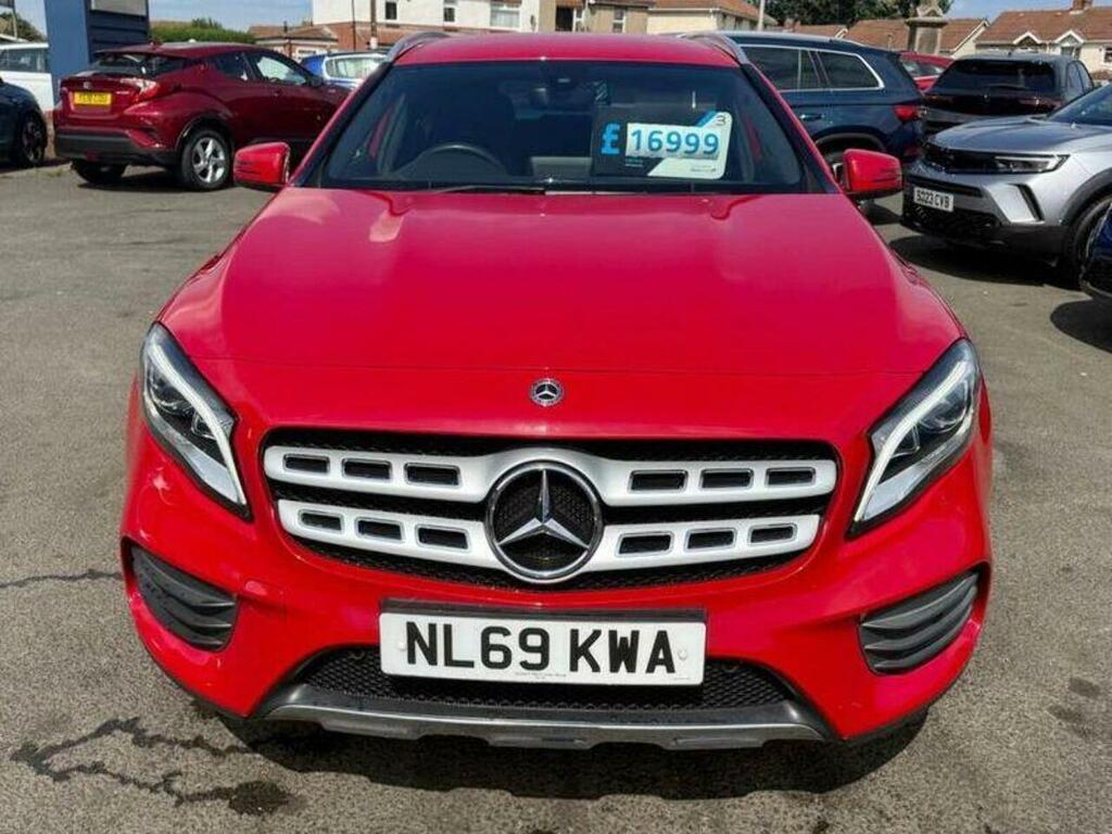 Mercedes-Benz GLA Class 1.6 Gla180 Amg Line Edition 7G-dct Euro 6 Ss Red #2
