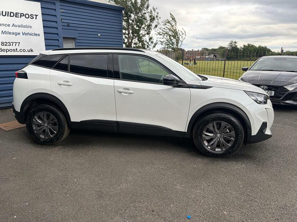 Peugeot e-2008 50Kwh Active Premium 7Kw Charger White #5