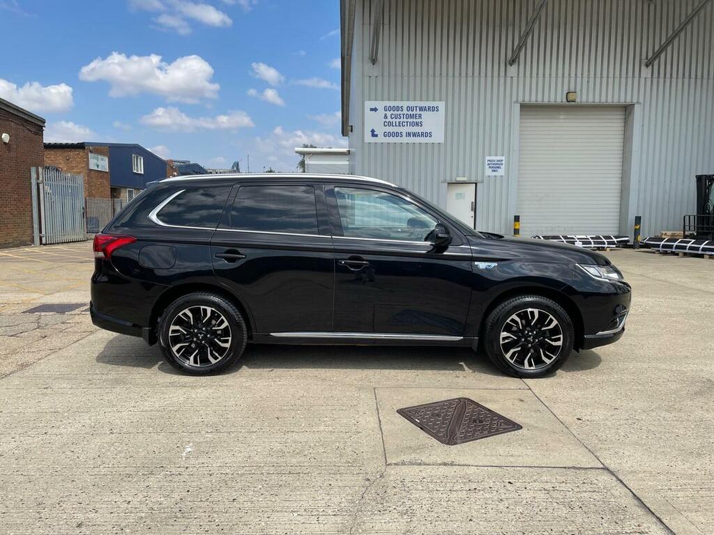 Mitsubishi Outlander Hybrid WN67VYT #6