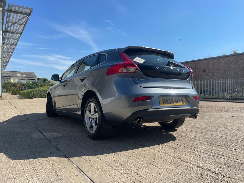 Volvo V40 2.0 D4 Se Nav Geartronic Euro 6 Ss Red #12
