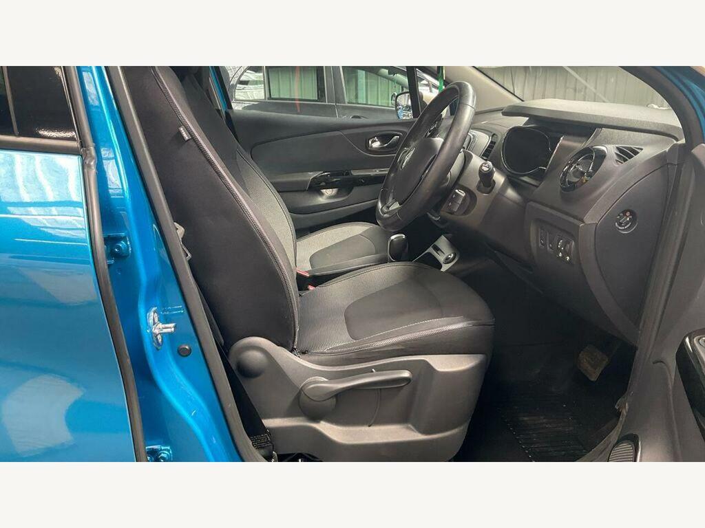 Renault Captur 0.9 Tce Energy Signature Nav Euro 6 Ss Red #9