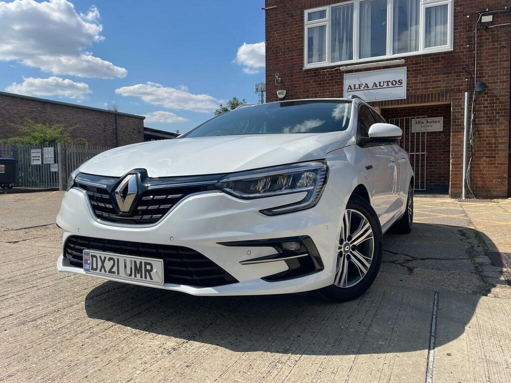 Renault Megane Iconic E-tech White #3