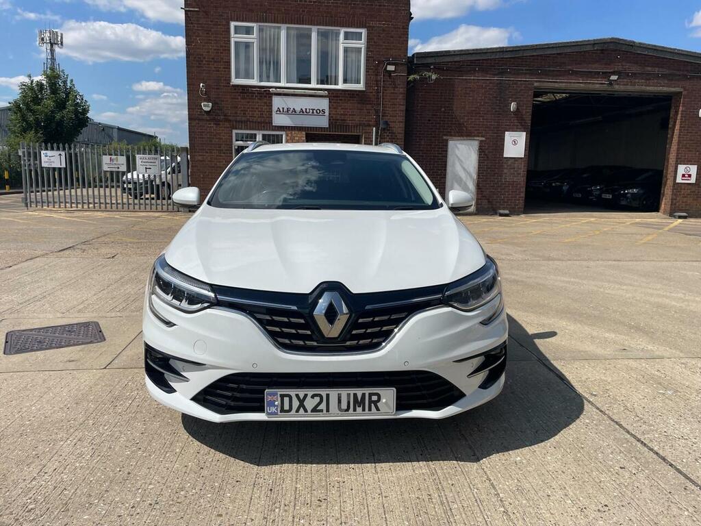 Renault Megane Iconic E-tech White #2
