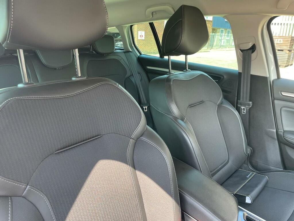 Renault Megane Estate 1.5 Blue Dci Iconic Sport Tourer Euro 6 S White #54