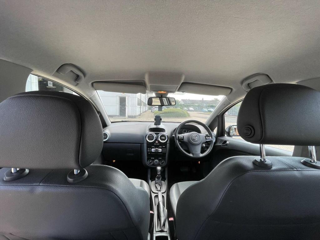 Vauxhall Corsa Hatchback Silver #31