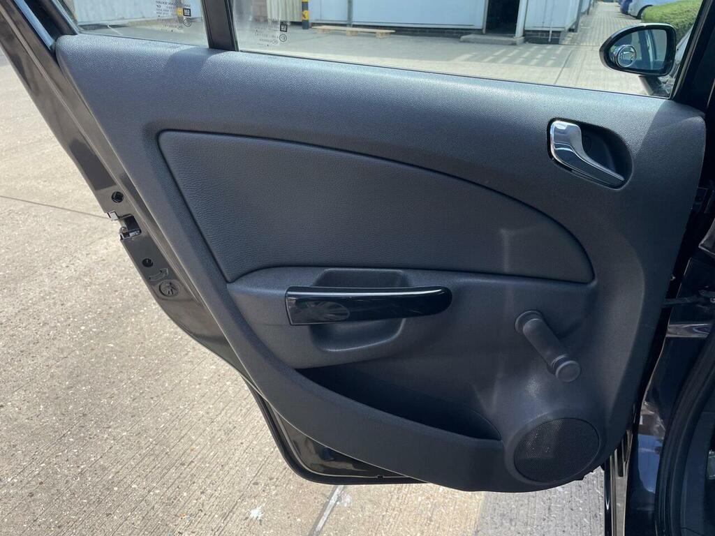 Vauxhall Corsa Hatchback Silver #35