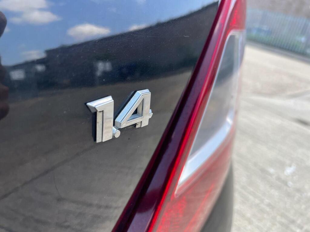 Vauxhall Corsa Hatchback Silver #27