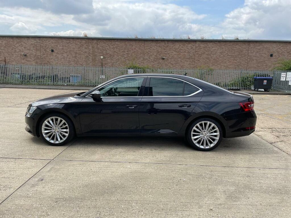 Skoda Superb Superb Se L Executive Tsi S-a Black #5