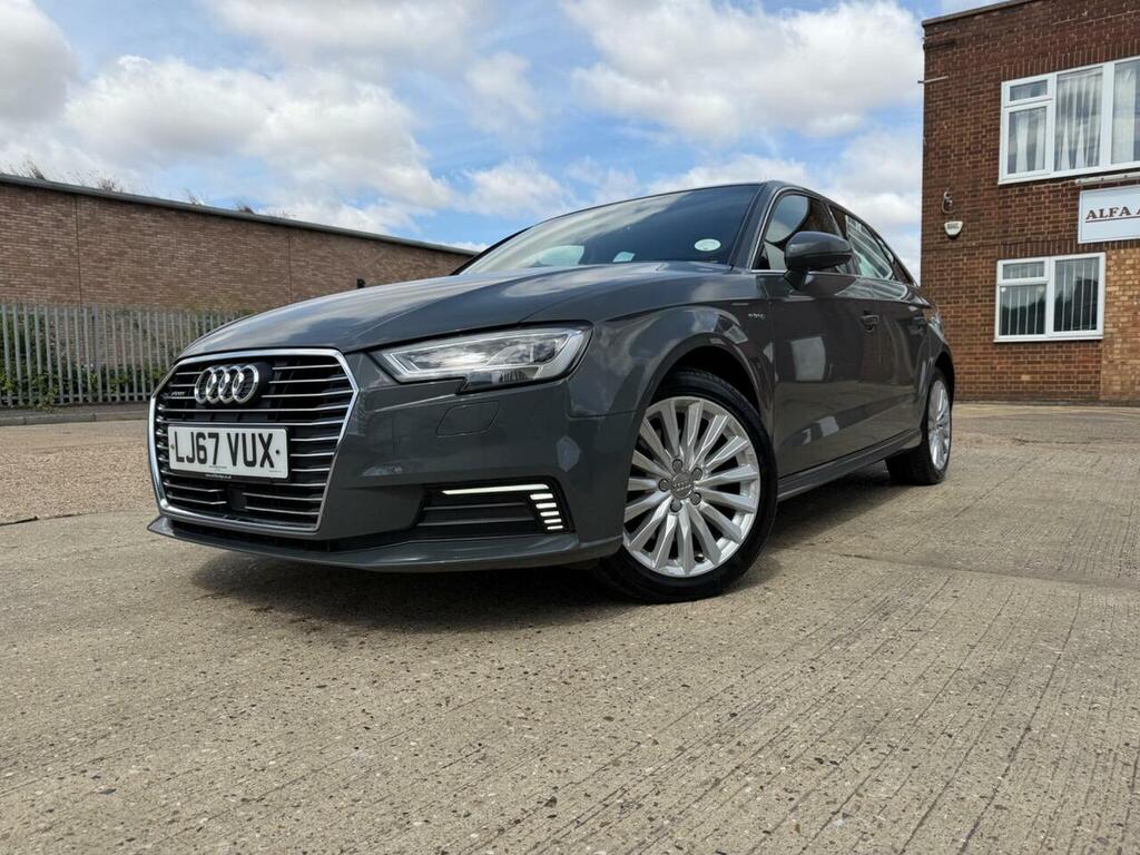 Audi A3 Sportback E-tron LJ67VUX Grey #3