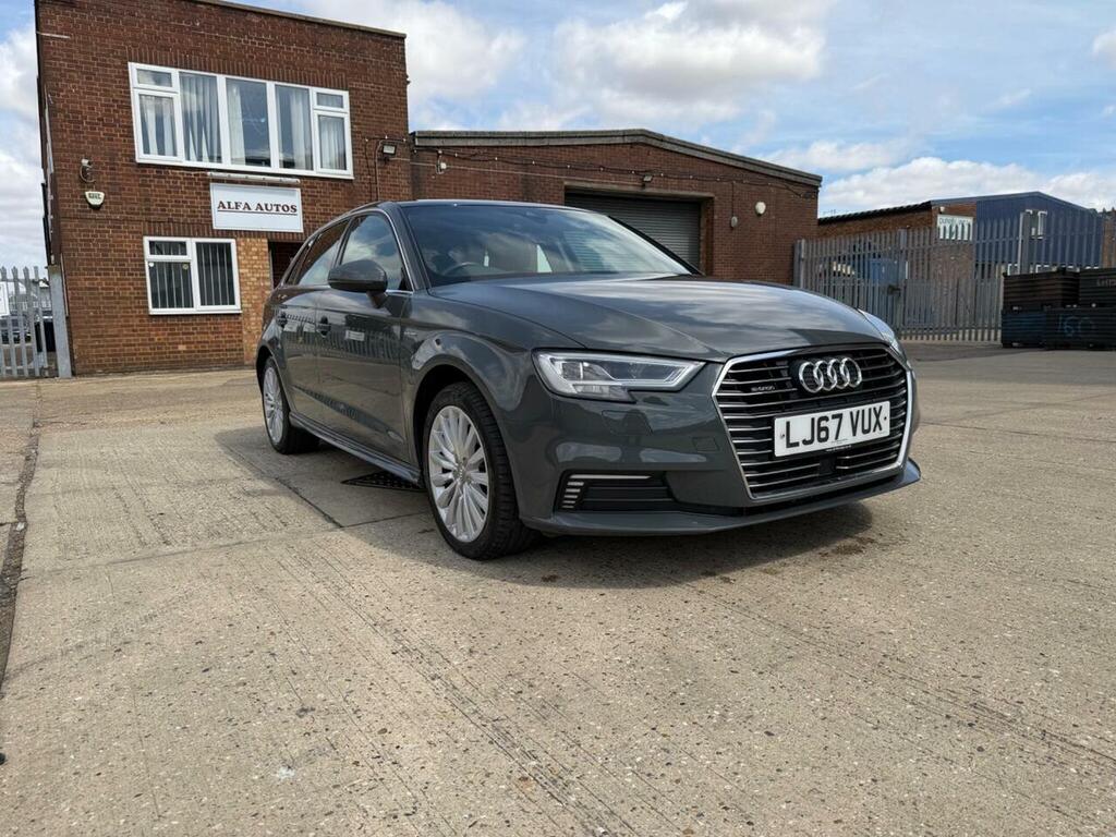 Audi A3 Sportback E-tron LJ67VUX Grey #4