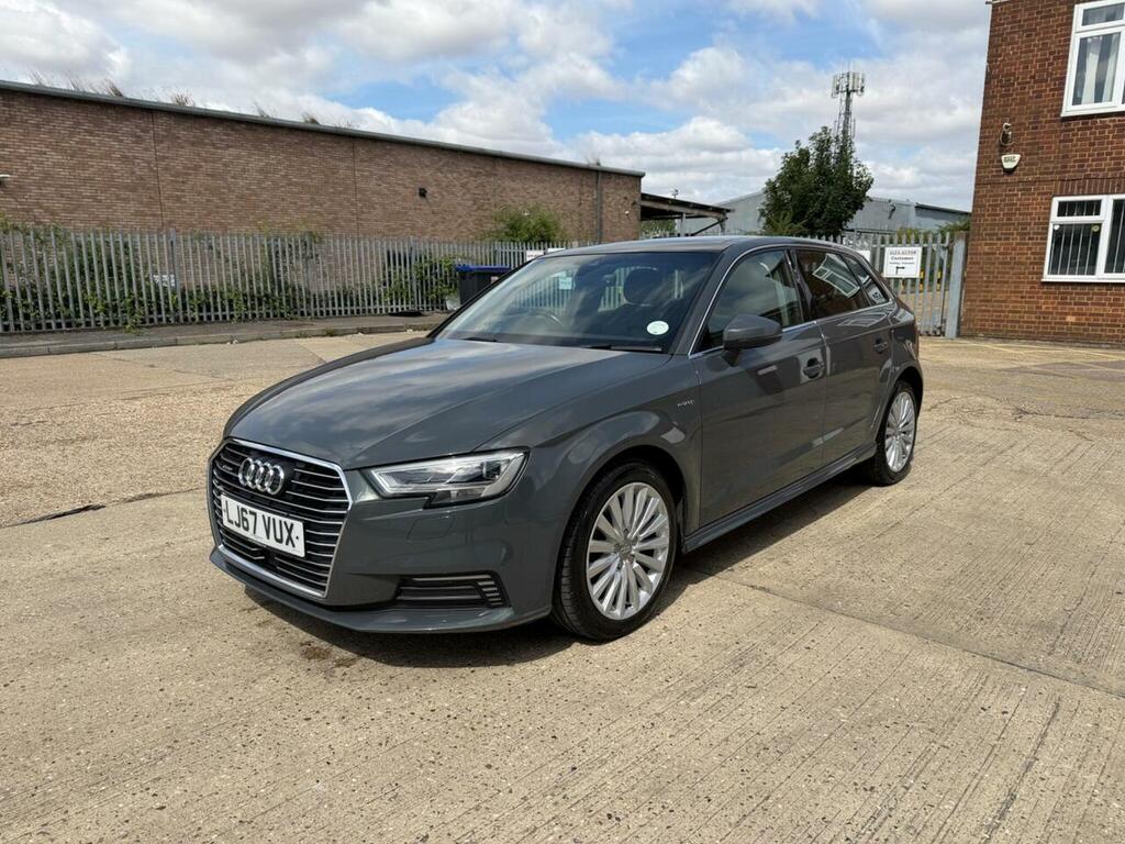 Audi A3 Sportback E-tron LJ67VUX Grey #5