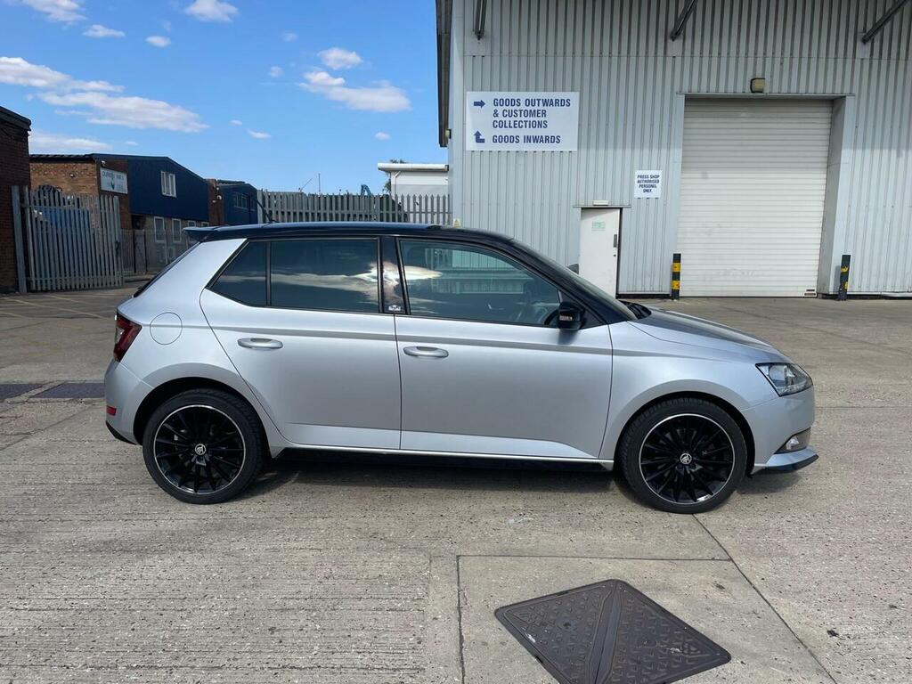 Skoda Fabia Petrol  #6