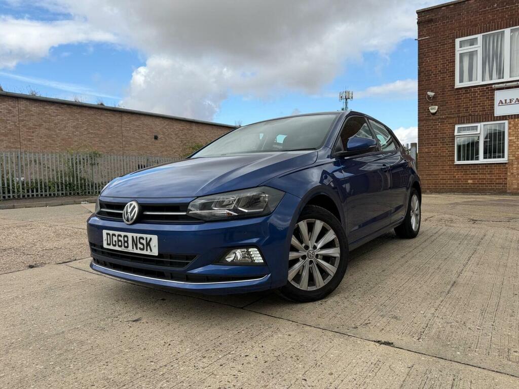 Volkswagen Polo Petrol DG68NSK #3