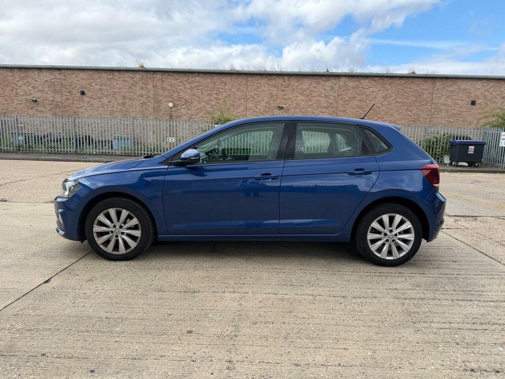 Volkswagen Polo Petrol DG68NSK #5