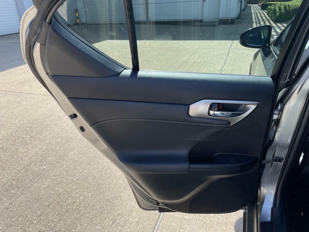 Lexus CT 200H 1.8 Sport Cvt Black #37