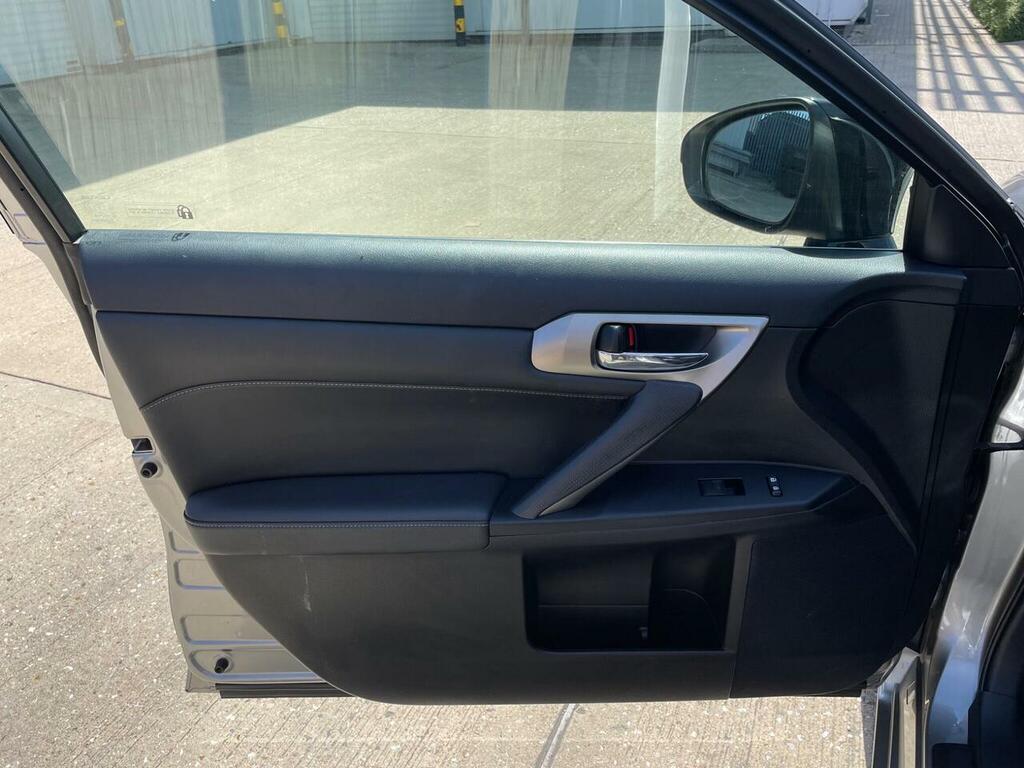 Lexus CT 200H 1.8 Sport Cvt Black #35