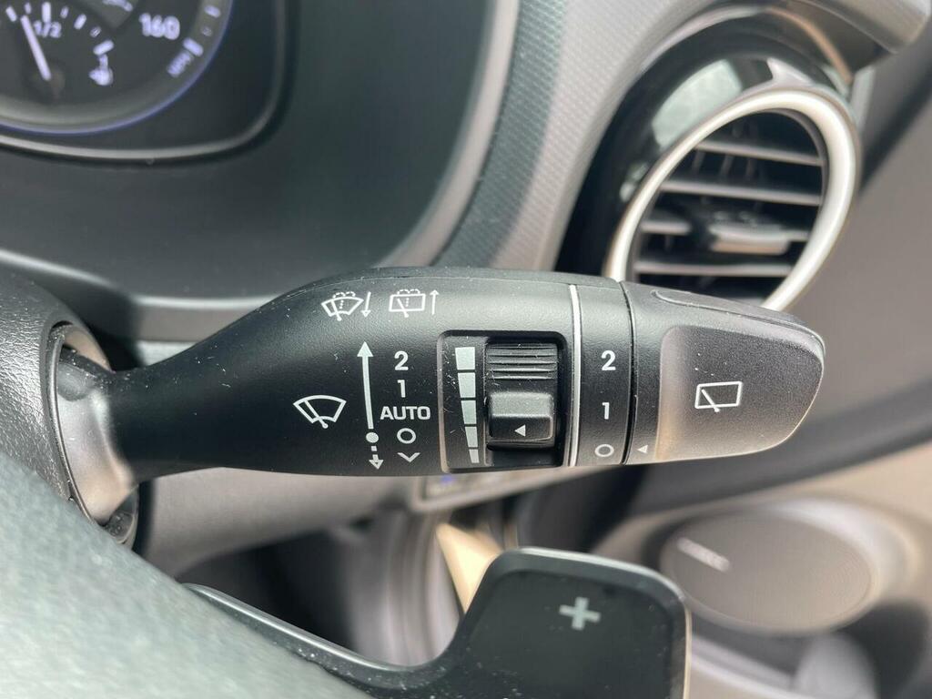 Hyundai Kona Play Edition Blue #27