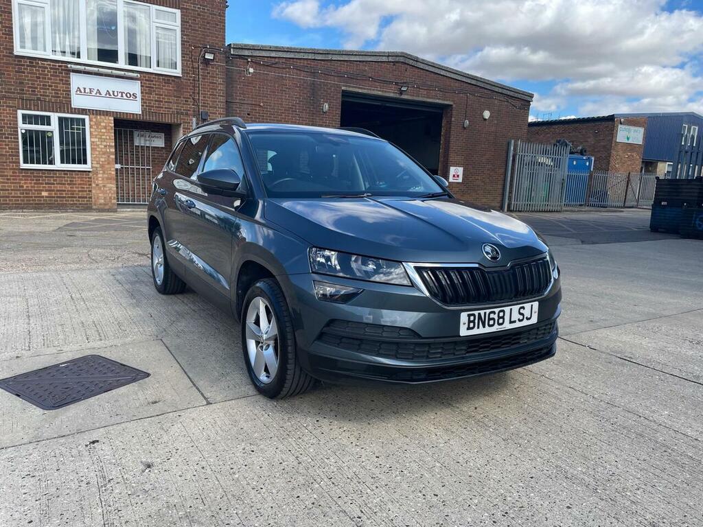 Skoda Karoq Se Grey #4