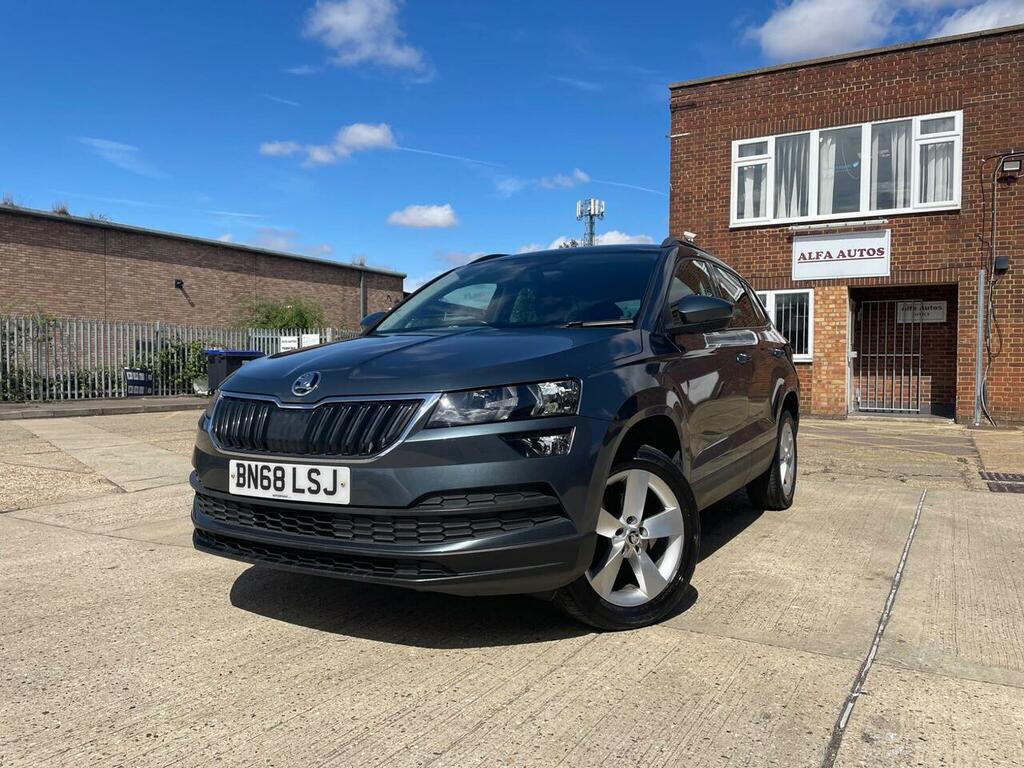 Skoda Karoq Se Grey #3