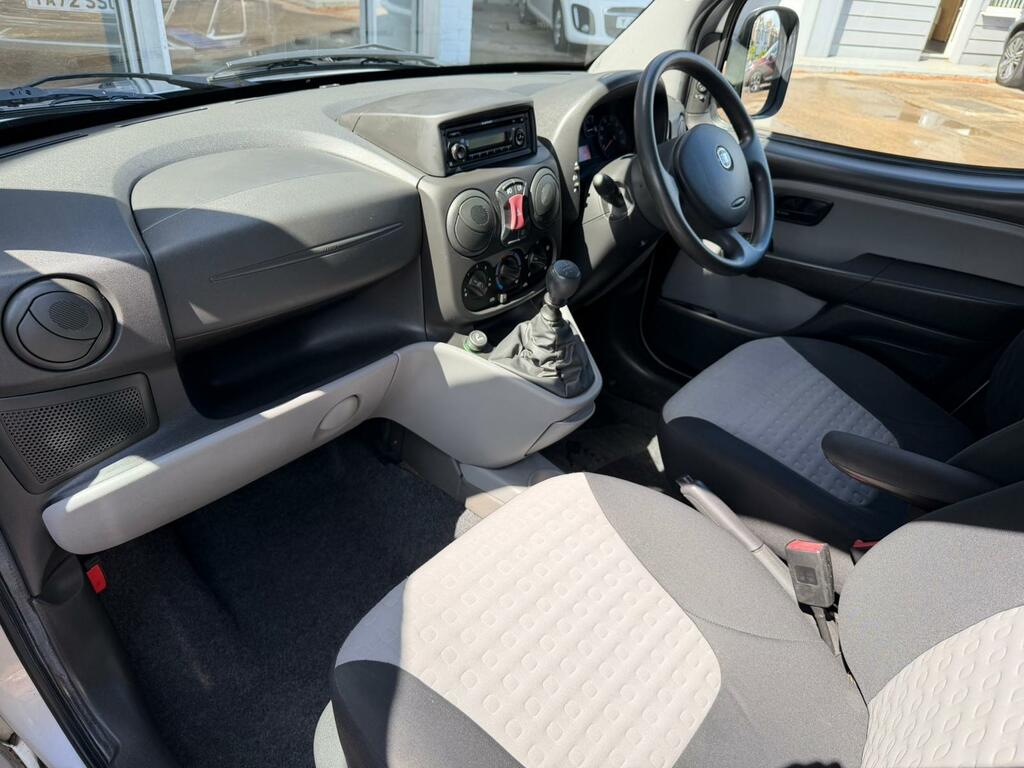 Fiat Doblo 1.4 Dynamic Silver #4