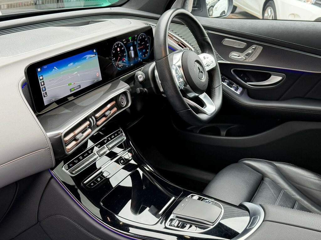 Mercedes-Benz EQC Eqc 400 80Kwh Amg Line Premium Plus 4Matic LX21EYG Grey #4