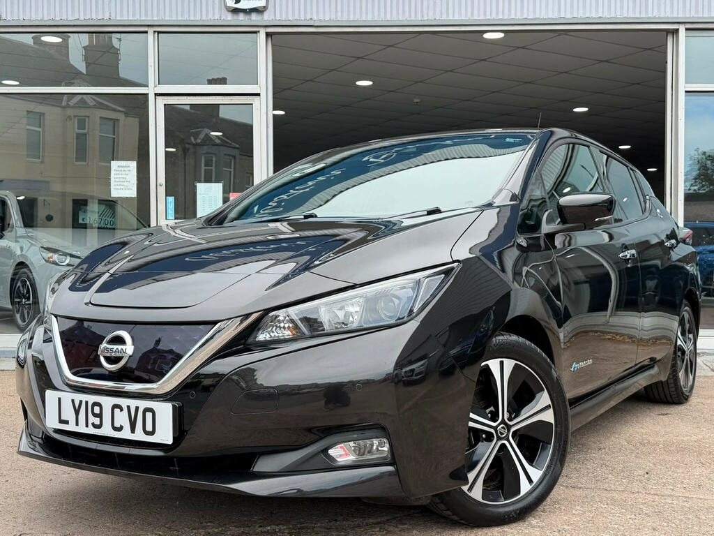 Nissan Leaf 40Kwh N-connecta Black