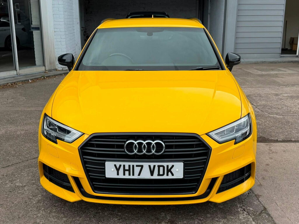 Audi A3 1.6 Tdi Black Edition Sportback Yellow #4
