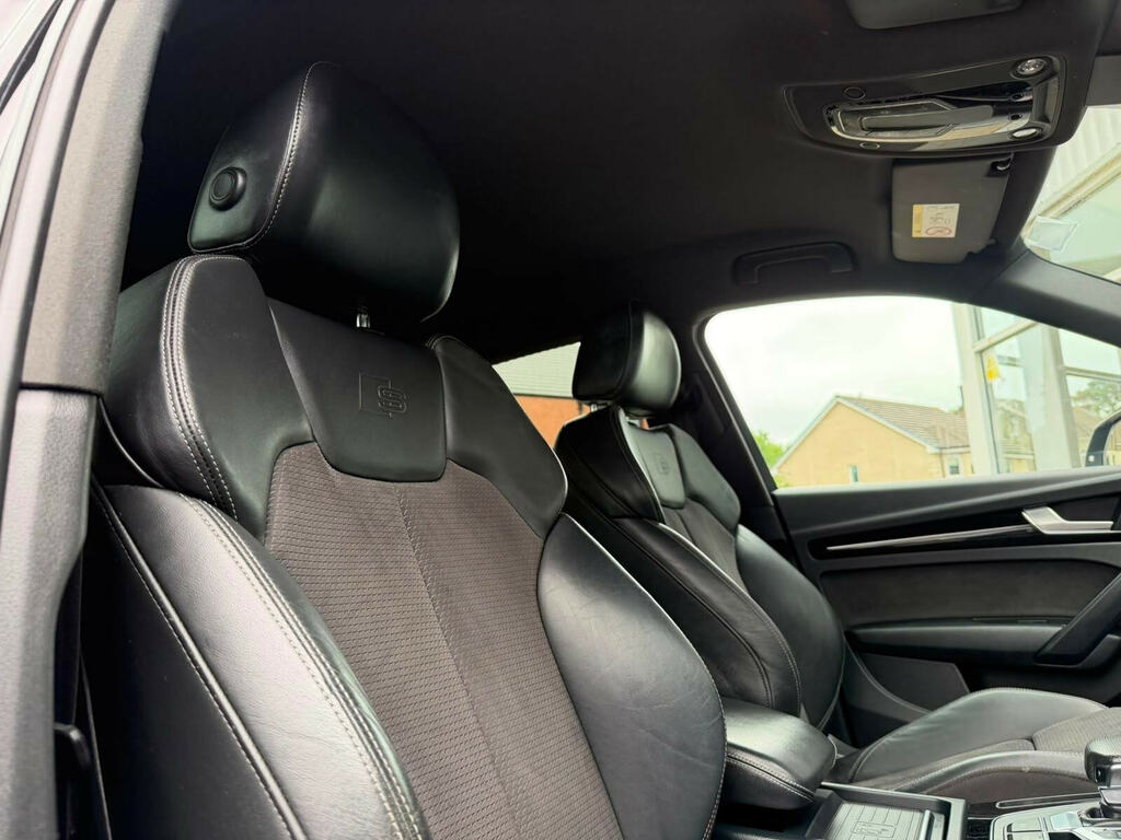 Audi Q5  Black #20
