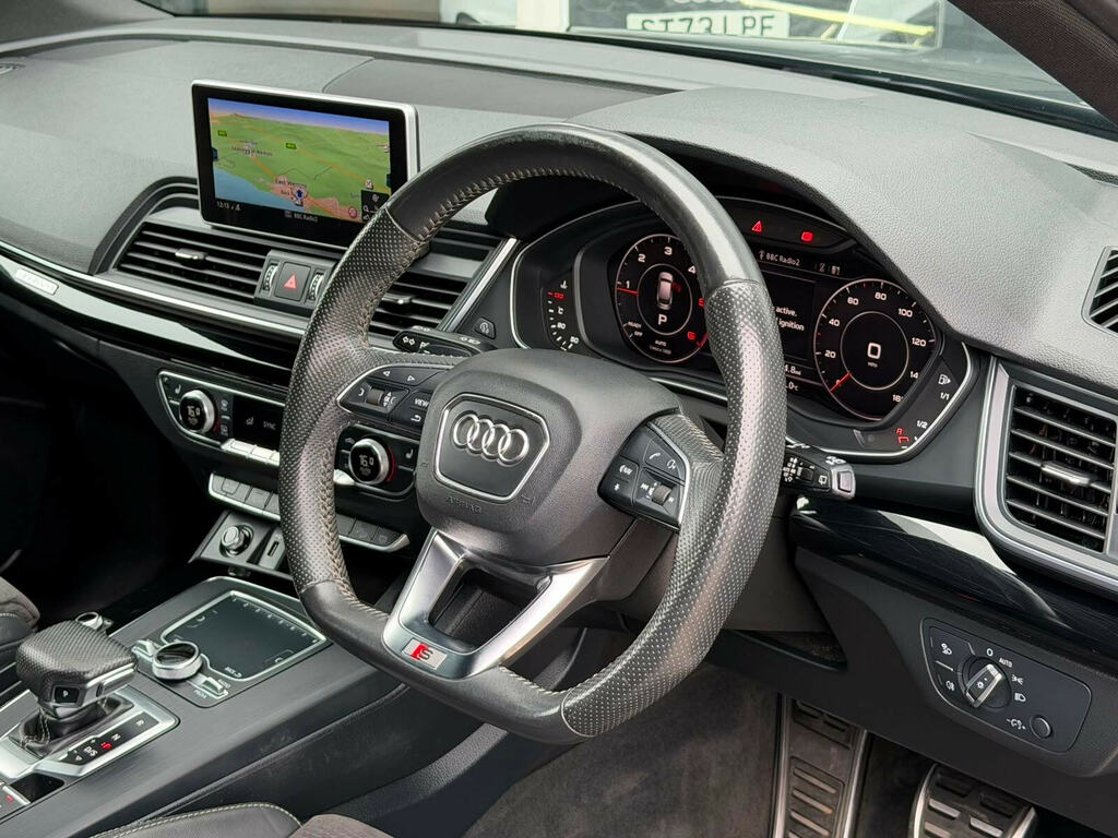 Audi Q5  Black #37