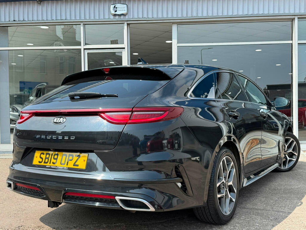 Kia Proceed 1.6 T-gdi Gt White #10