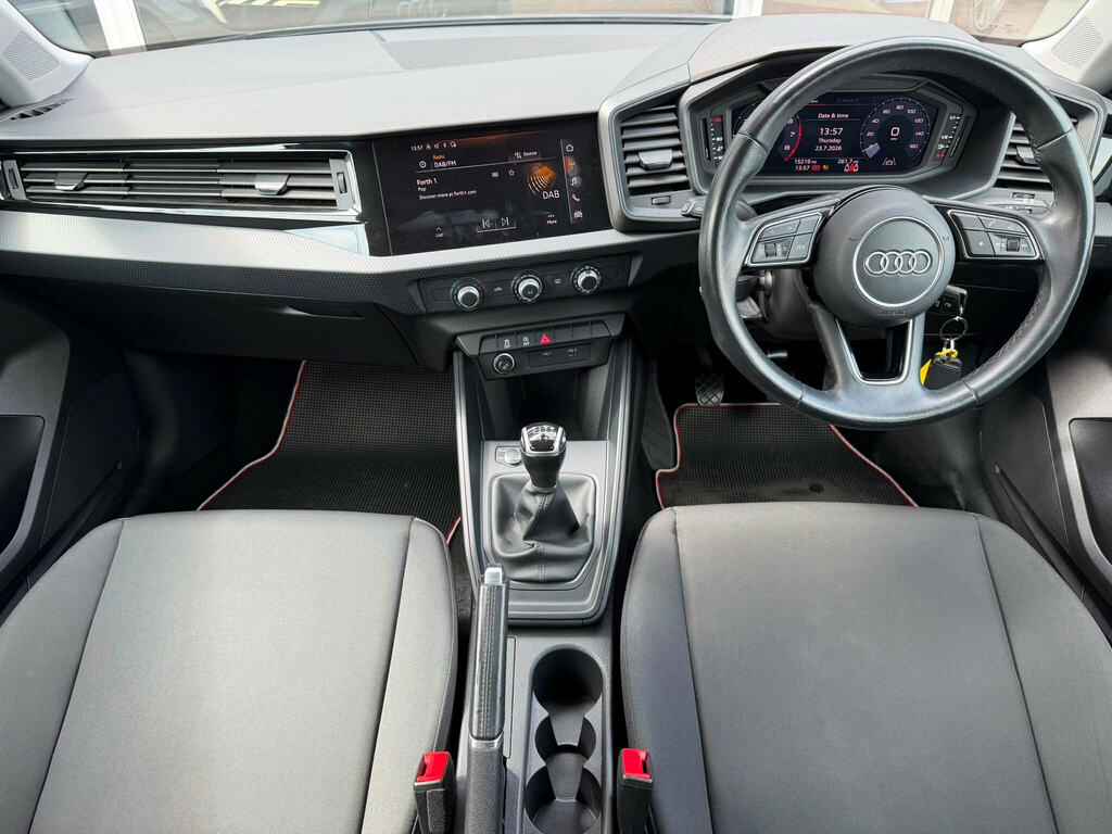 Audi A1 25 Tfsi Sport White #13
