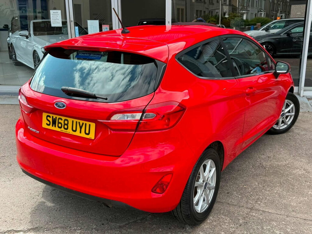 Ford Fiesta 1.1 Ti-vct Zetec Euro 6 Ss Red #4