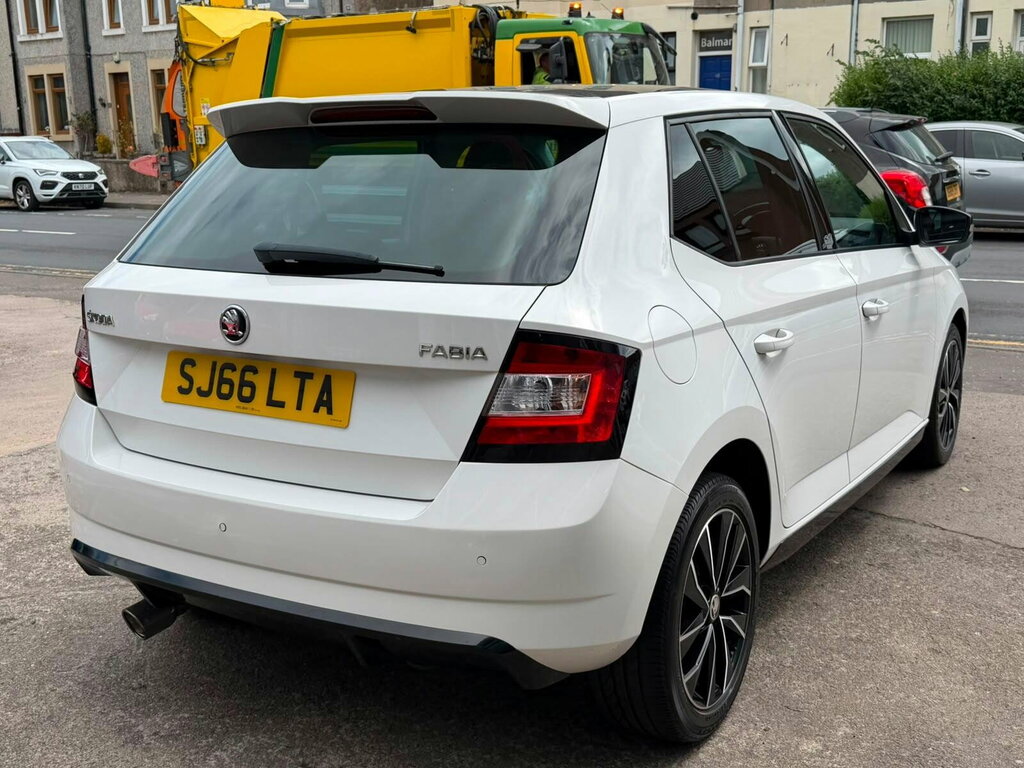Skoda Fabia 1.2 Tsi Se Blue #9