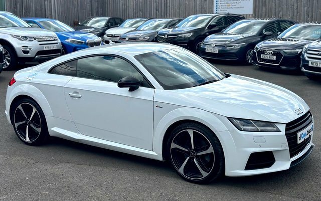 Audi TT 1.8 Tfsi Black Edition Coupe S Tronic Black #3