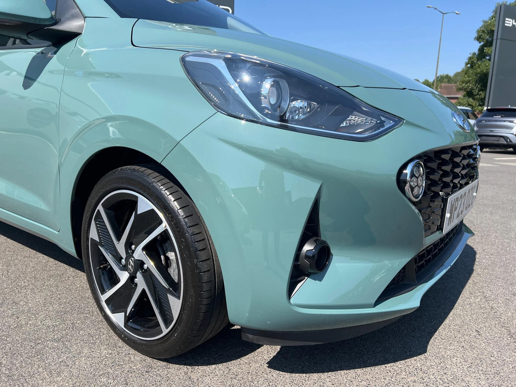 Hyundai I10 1.0 Premium Euro 6 Ss WP23OZG Green #4