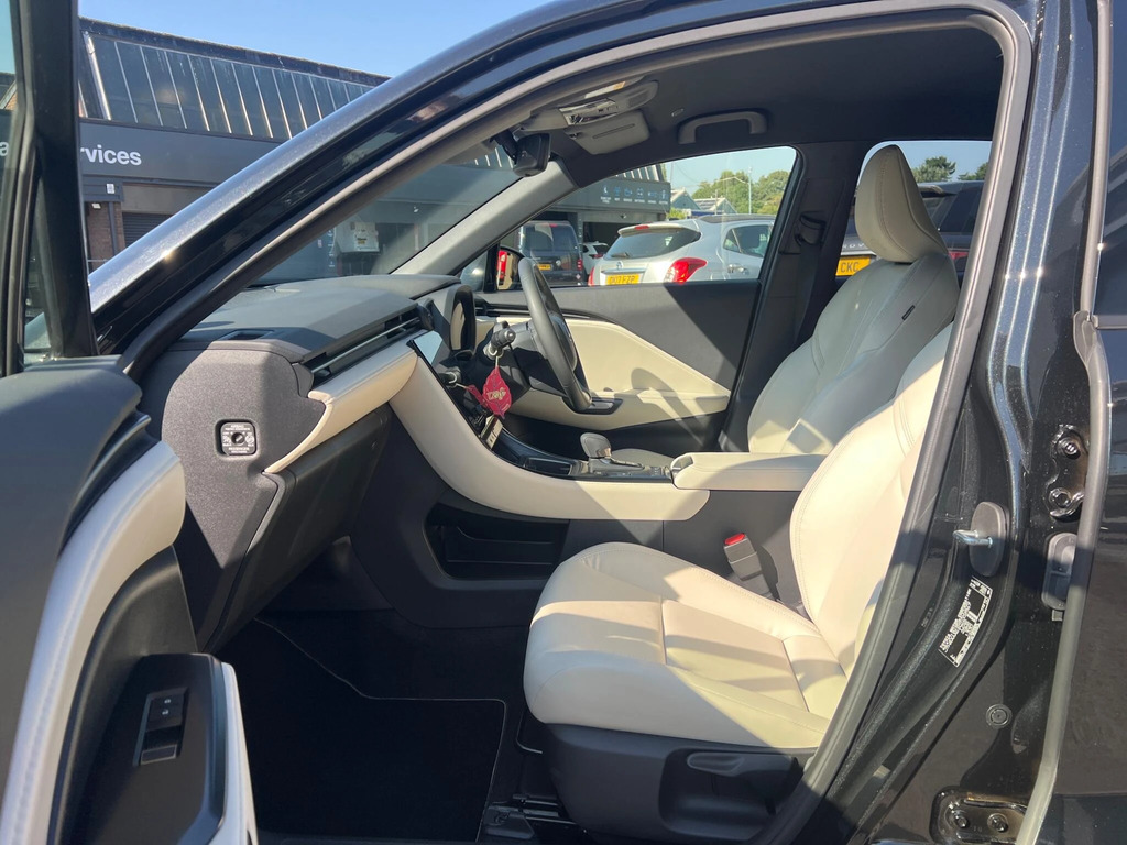 Lexus LBX 1.5 Vvt-ie Takumi Suv Hybrid E-cvt Euro Grey #34
