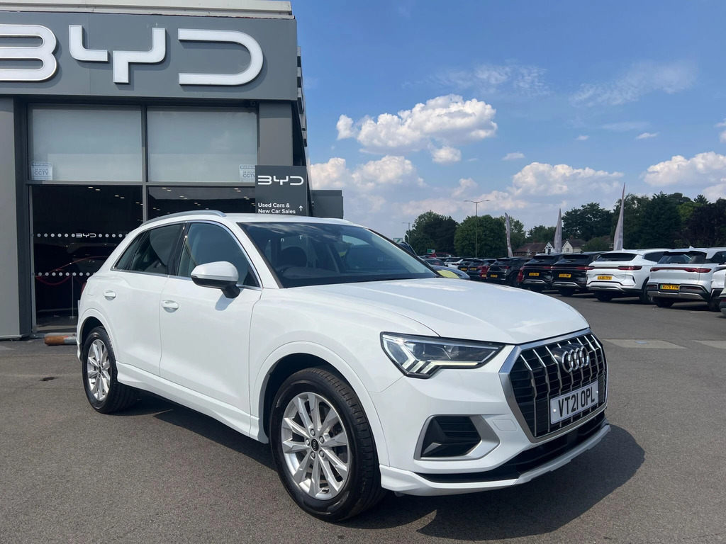 Audi Q3 2.0 Tdi 40 Sport S Tronic Quattro Euro 6 Ss White